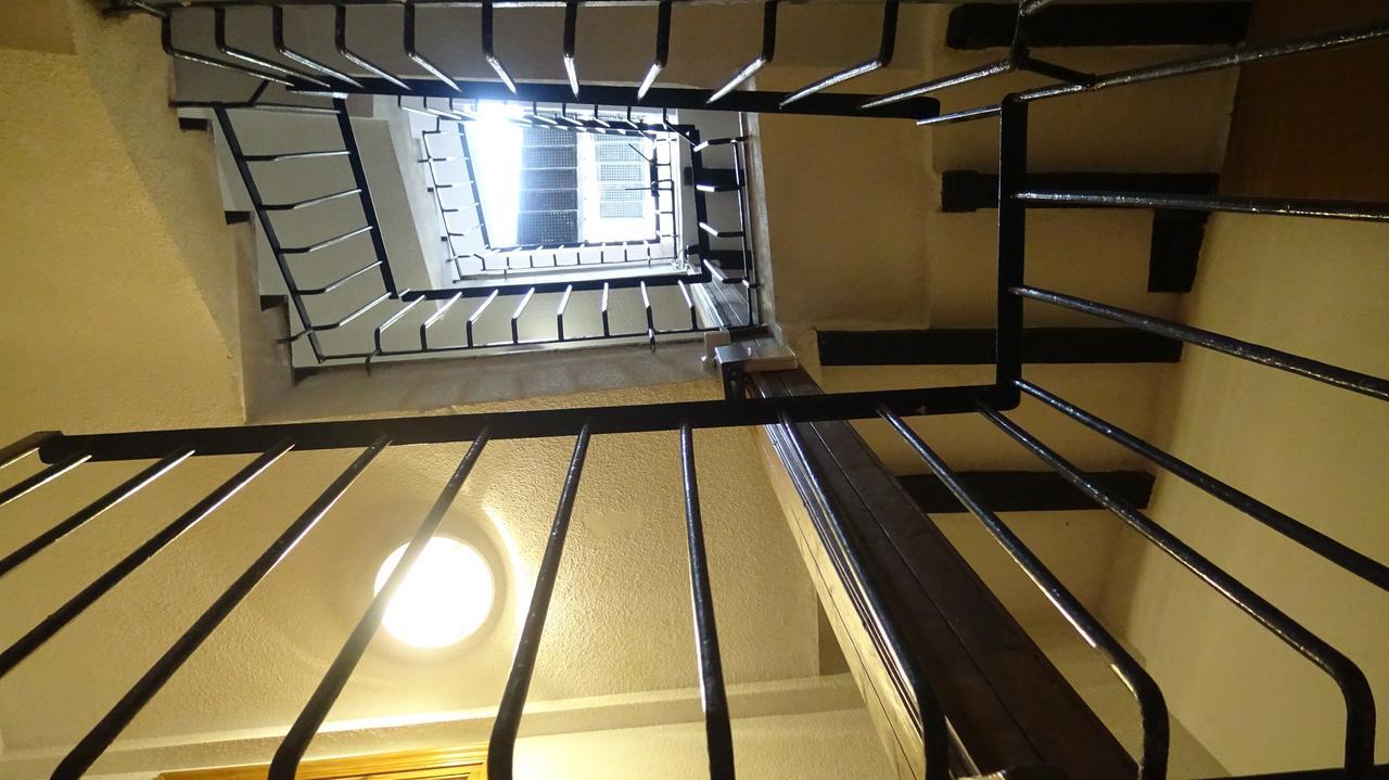 Charming Apartments De Gomerez グラナダ エクステリア 写真