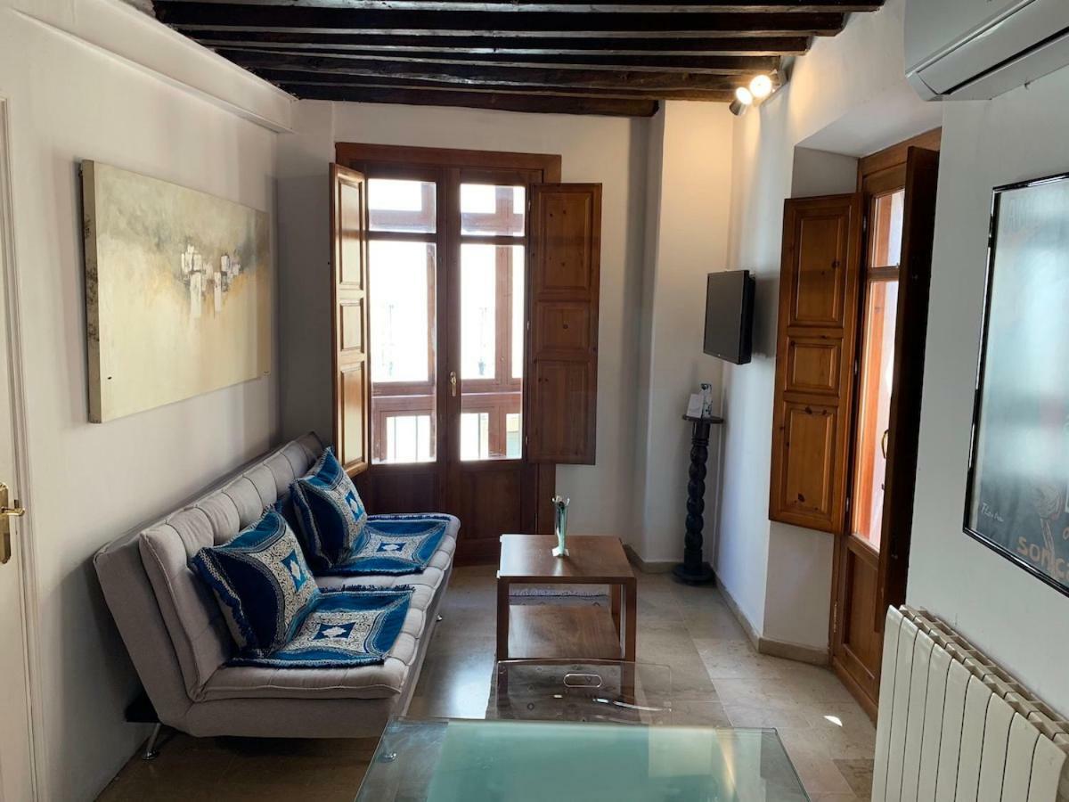 Charming Apartments De Gomerez グラナダ エクステリア 写真