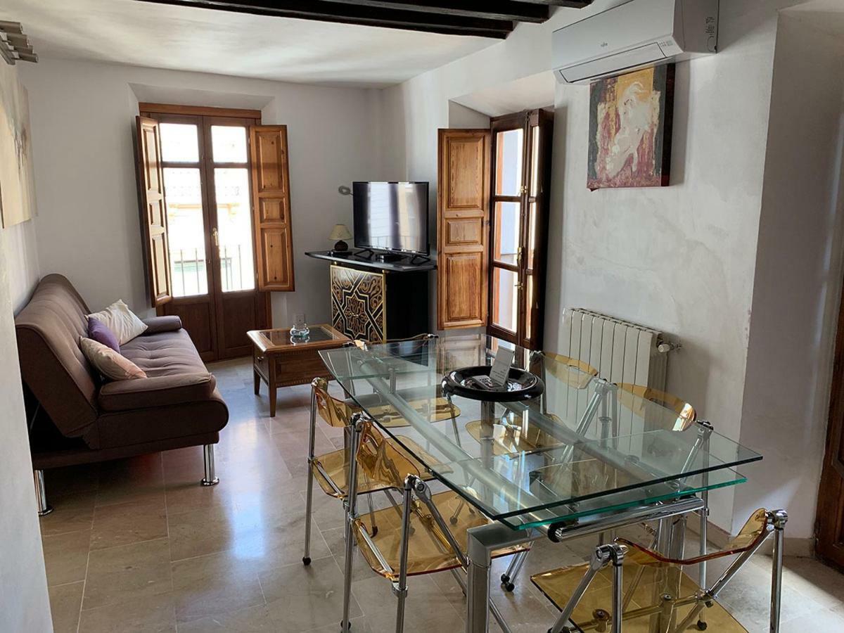 Charming Apartments De Gomerez グラナダ エクステリア 写真